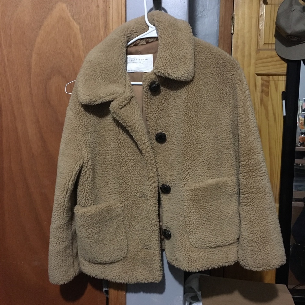 ZARA FAUX FUR CROPPED JACKET
